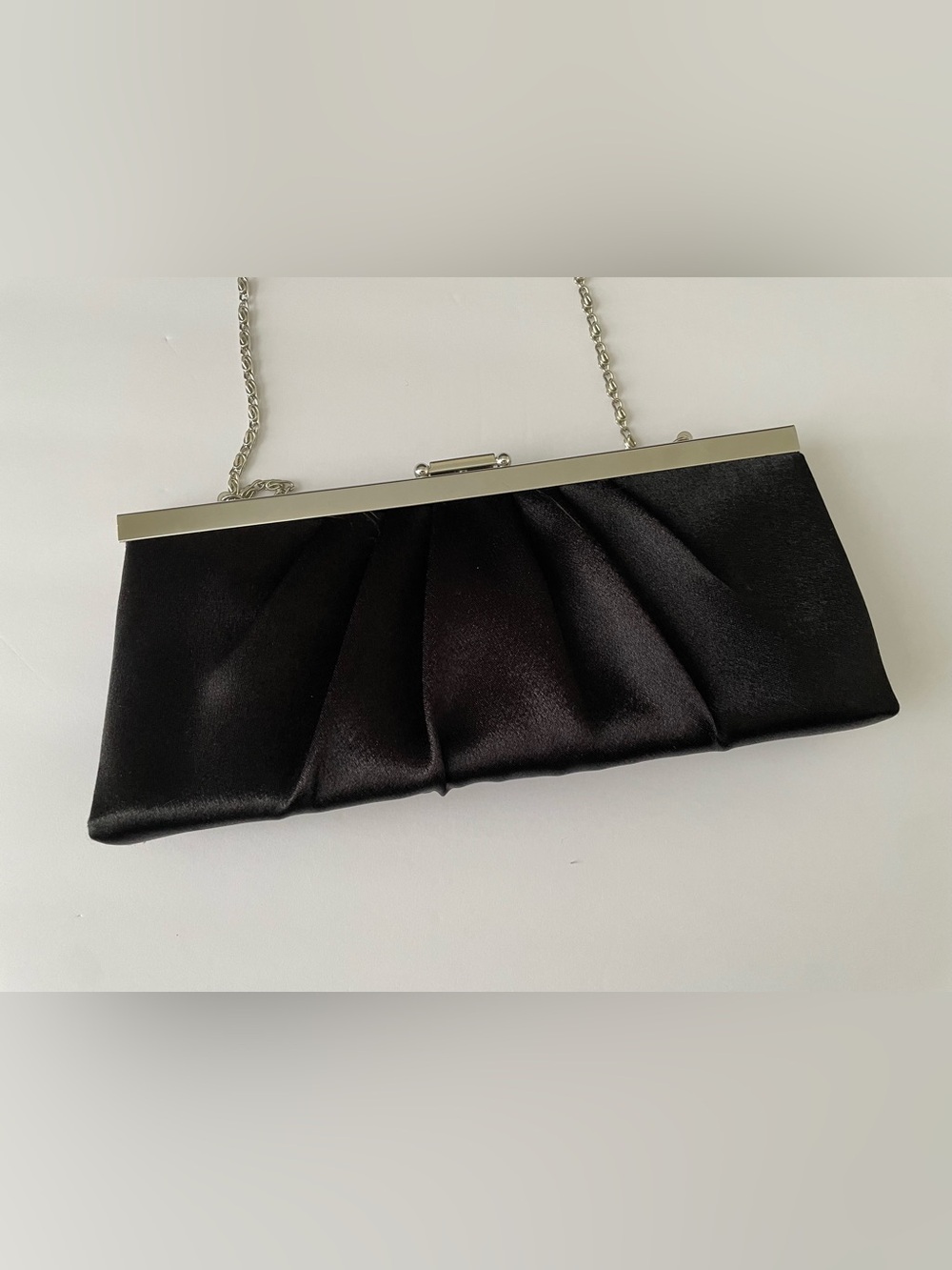 Jessica McClintock Black Satin frame Clutch with Chain - Picture 3 of 7